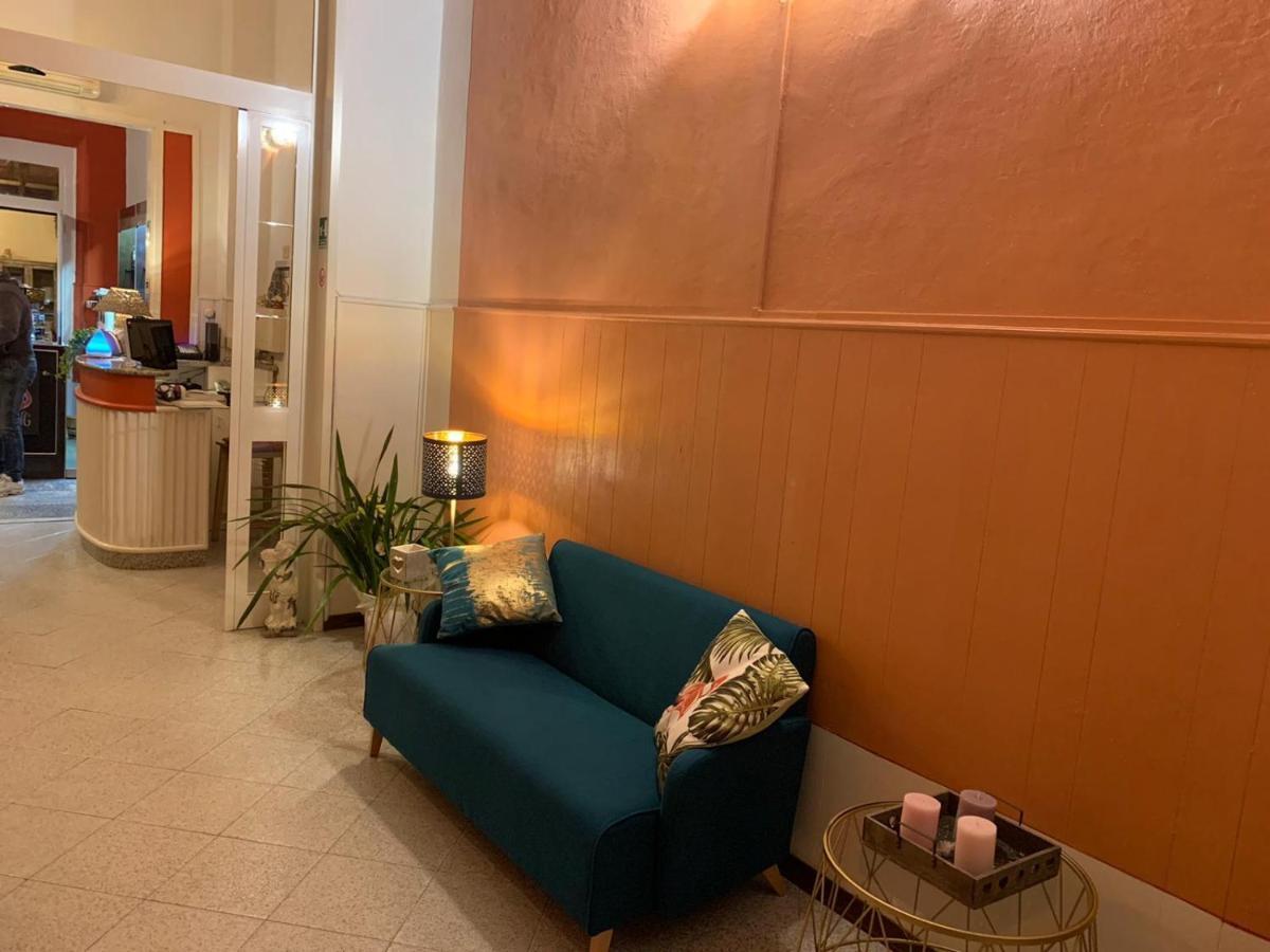 Hotel Nice ヴィアレッジョ エクステリア 写真
